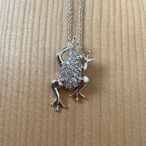 Sterling Silver 925 stamped frog pendant.